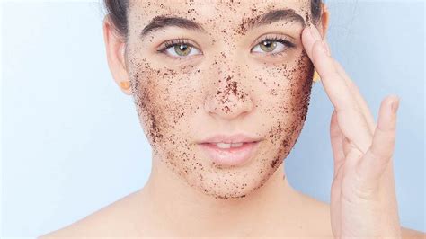 When we're done here, you'll know just how to exfoliate your face and how often to do so to reap all the wonderful benefits. How Often Should You Exfoliate Your Skin (& The Benefits)