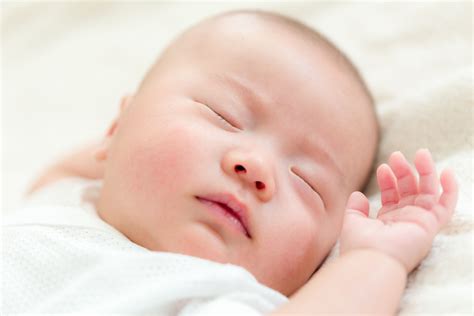 10 Tricks That Help Your Newborn Baby Sleep | BabyGaga