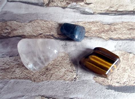 Psychic Ts Crystals Psychic Insight Awareness Psychic Ability