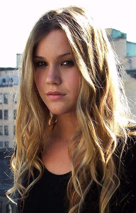 Pin By Gary Lo On Joss Stone With Images Long Hair Styles Hair