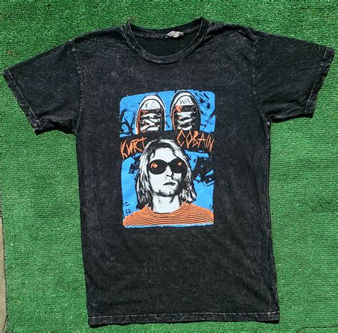 Kurt Cobain T Shirt Vintage Officially Licensed Etsy