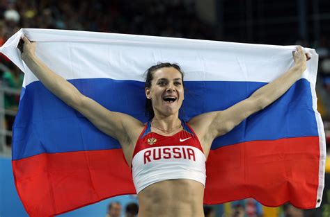 Елена исинбаева — двукратная олимпийская чемпионка (2004 и 2008). Не только великая спортсменка, но и элегантная модница ...