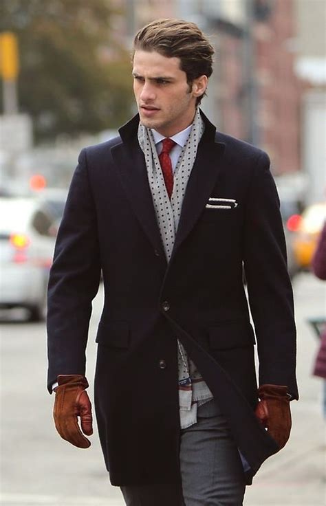 Guide To Mens Scarf 5 Stylish Ways To Tie A Scarf Tieapart Blog