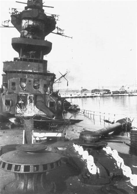 600x846 The French Heavy Cruiser Algérie After It Was Sabotaged At