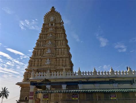 Chamundeshwari Temple Mysore Timings History Importance
