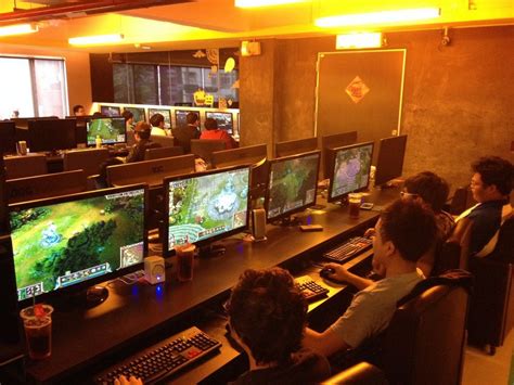 Terlalu Berdedikasi 7 Gamer Ini Tewas Mengenaskan Di Depan Monitor