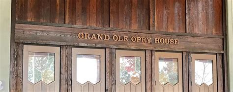 5 Tips For Visiting The Grand Ole Opry Half Crazy Mama
