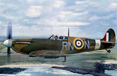 Spitfire Mkiia 1941 Spitfire Mark Iia P7895 Rn N Of Flickr