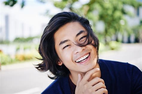 You don't see nearly enough asian men long hairstyles, or for any other guys. Asian hairstyles men can do every day