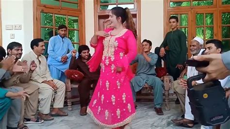 New Pashto Hot Actress Dance In Hd 2019 20 Youtube