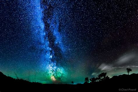 Milky Way Galaxy Eerie Airglow Paint Night Sky Amazing Colors Photo
