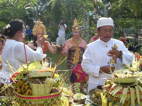 Balinese Blessing Ceremony Ceremony Unusual Weddings Bali Holidays