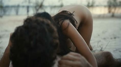 Nude Video Celebs Dira Paes Nude Mariana Rios Nude Orfaos Do Eldorado 2015