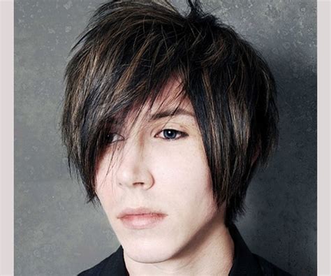 Hairsttyle With Emo Side Fringe For Men Hairstyle Ideas