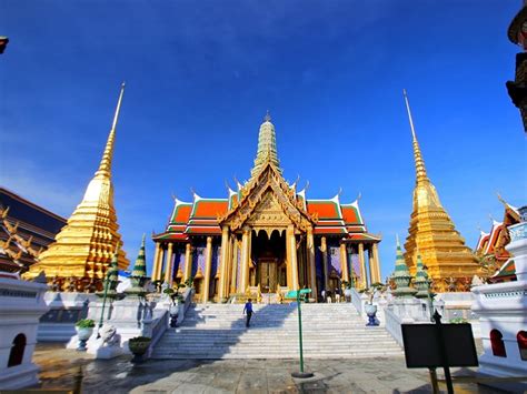 Wat Phra Kaew Temple Of The Emerald Buddha Bangkok