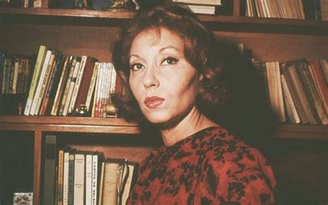 A Gazeta 100 anos de Clarice Lispector autora é tema de sete