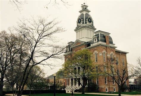 High Test Scores Alone Wont Get You Into Hillsdale College Officials