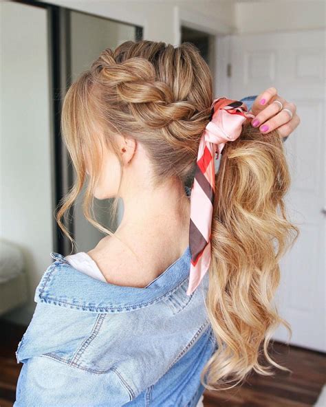 Aside from the fact this works best on wavy hair, whether natural or curling ironed, you want the two ponytails you're blending into one to have about the same amount of hair. 10 Creative Ponytail Hairstyles for Long Hair, Summer ...