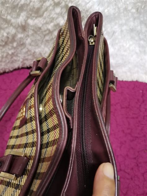 Daks Women S Fashion Bags And Wallets Shoulder Bags On Carousell