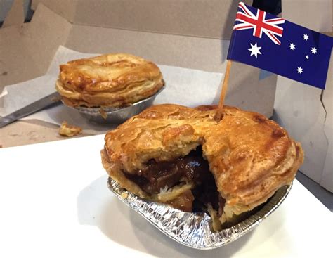 3 Classic And Comforting Recipes Australian Meat Pies Everything Zoomer