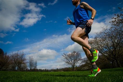 Starting off racing virtually is an easy way to dip your toe into racing with less pressure. We Run's Virtual Running Club | Runner'sRadar