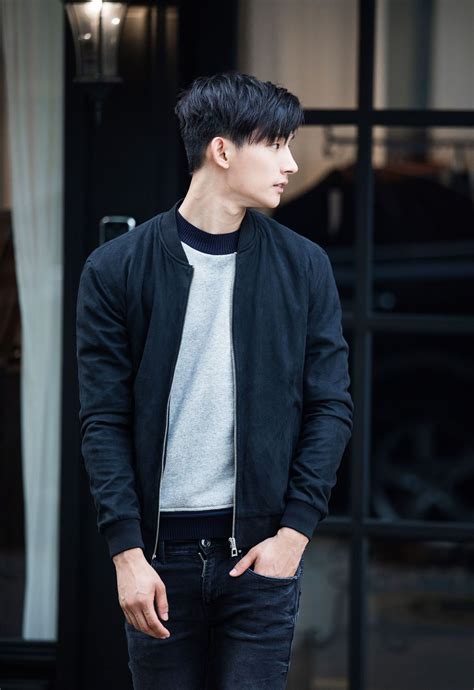 Just medium sized hair is enough for this style. Pin by Aaron Siegel on Male Fashion | Asian men fashion ...