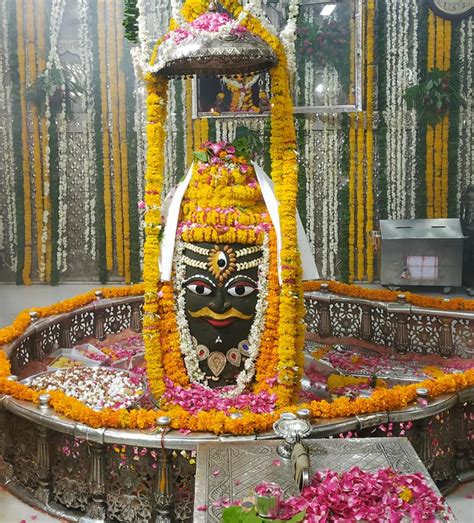 Ujjain mahakal darshan hd image wallpaper one day the king is a very lively person appeared in his dreams. Bhasma Aarti Full Hd Mahakal Ujjain Wallpaper ...