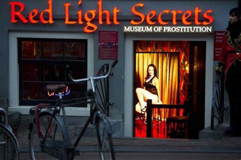 Full Frontal Amsterdam Museum Showcases Life Of Prostitutes World