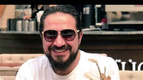 لقاء خاص مع الممثل محمد القس Youtube