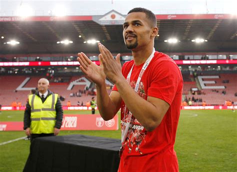 Marseille sign Senegal's Ndiaye from Sheffield United | Reuters