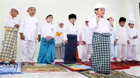 Tips Cara Mendidik Anak Pada Usia Dini Dengan Menggunakan Metode Islami