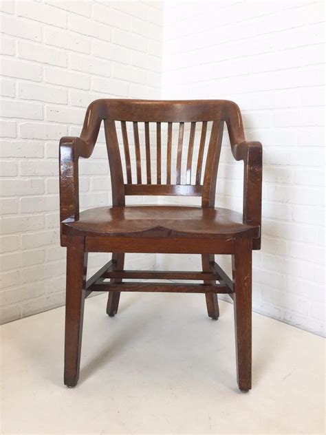 Antique 1920s Oak Library Chair Bankers Desk Seat Milwaukee Chair