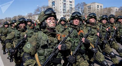 Para ingresar al sistema de clic aquí. El Ejército ruso se rearmará un 11,1% más para 2020 - Sputnik Mundo
