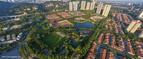 Please take note that i am not the organizer for the desa park city bazaar. Lumpur, Malaysia - Man made river and fountain of Desa ...