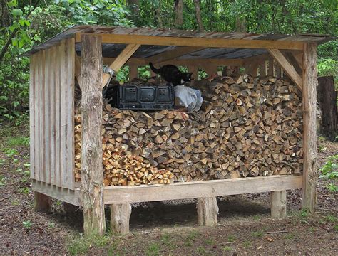 Storage sheds are a great place to store your tools and workshop items. 14+ Best DIY Outdoor Firewood Rack and Storage Ideas Images