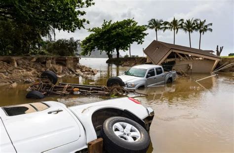 Kauai Flood 2018 Photos And Videos Of Devastating Flooding On The