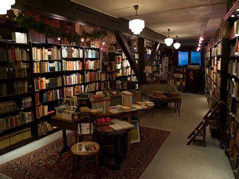 Cozy Antiquarian Bookstore Library Bookshelves Bookstore Cafe Bookstore