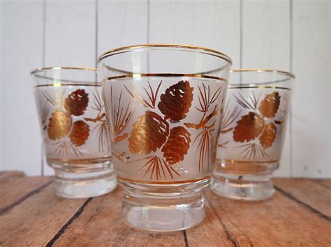 Vintage Libbey Glass Golden Pinecone Juice Glass Set Of 3 Clear 4 Oz Glasses With Gold Pine