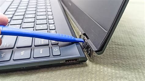 Asus Laptop Broken Hinge Repair Zenbook Ux 425 J Hinge Repair Youtube