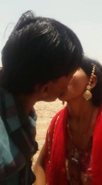 Rajasthani Bhabhi Lover Outdoor Sex Video Marwadi AuntySexiezPix Web Porn