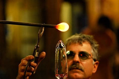 A Glass Blower At His Workshop In Quechee Vermont Smithsonian Photo Contest Smithsonian Magazine