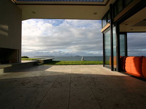 Korora Waiheke Island Ridge House Daniel Marshall Architects