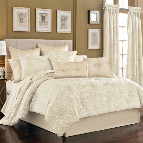 The outer area of this california king comforter set is made of pure 300 thread count cotton, whereas the filling inside the california king comforter. Five Queens Court Maureen Ivory Jacquard 4-piece Cal King ...