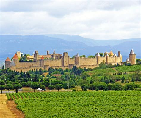 10 Amazing Facts About the French Medieval City of Carcassonne - altmarius