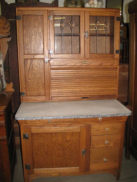 Sellers Kitchenbakers Cabinet Circa 1917 1920 W Leaded Glass Windows