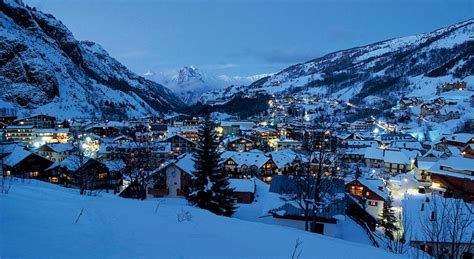 Valloire Ski Resort And Accommodation Powderbeds