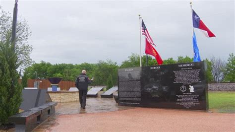 New Landmark Unveiled For First Responders Killed In West Explosion