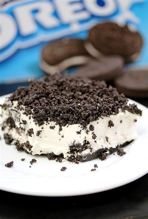 Find lots of quick and easy dessert recipes for. This Easy Frozen Oreo Dessert is light, frozen summer dessert