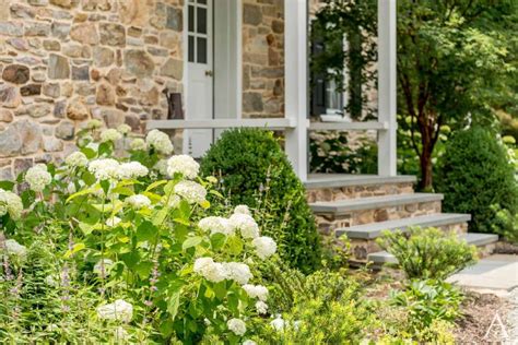 Delightful Restoration Of A Brick And Fieldstone Farmhouse In Pennsylvania