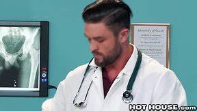 Hothouse Doctor Gives Devin Franco A Thorough Bum Exam Gaywolftube